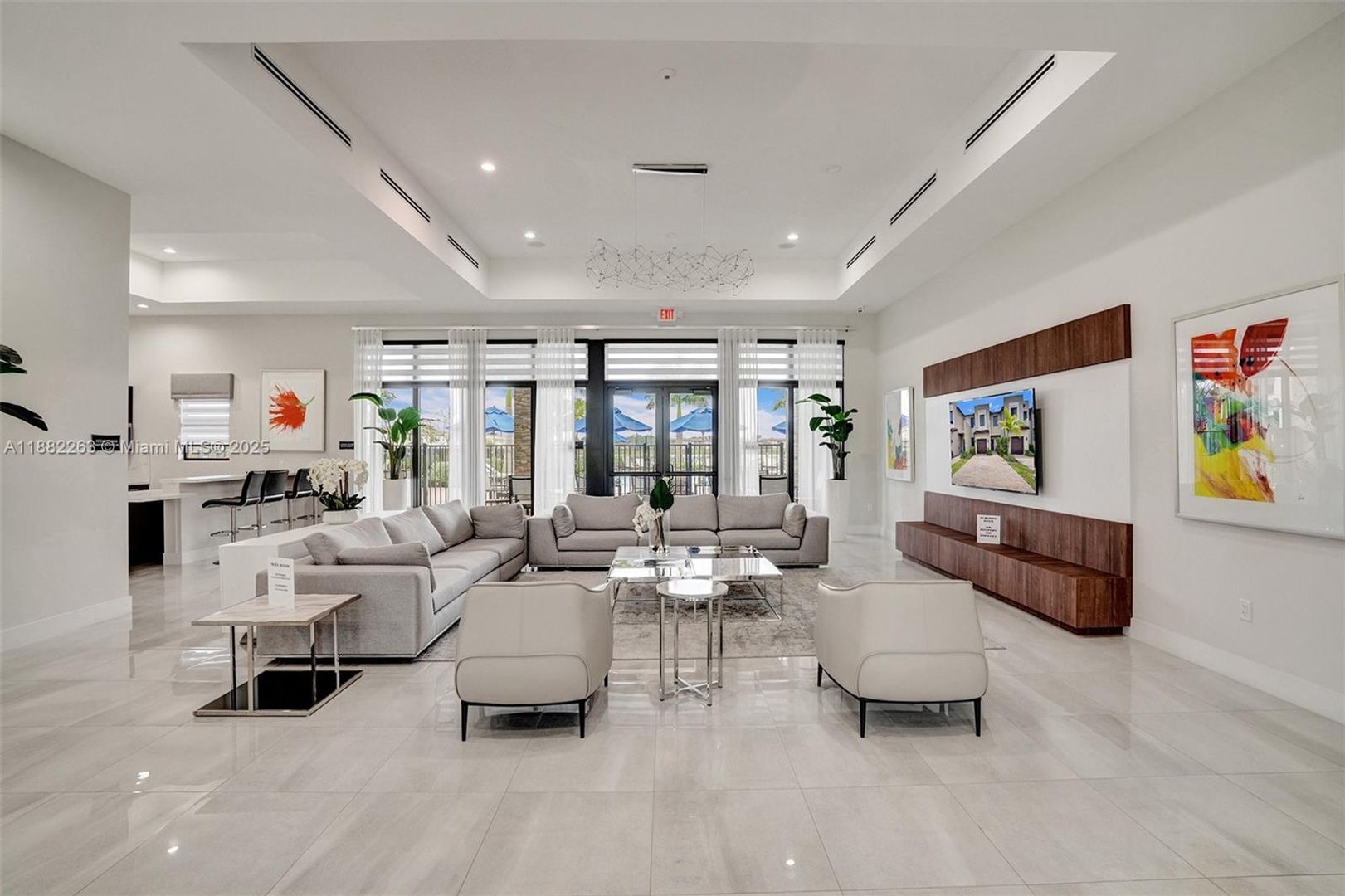 MIAMI GARDENS House: 796 NE 208TH LN