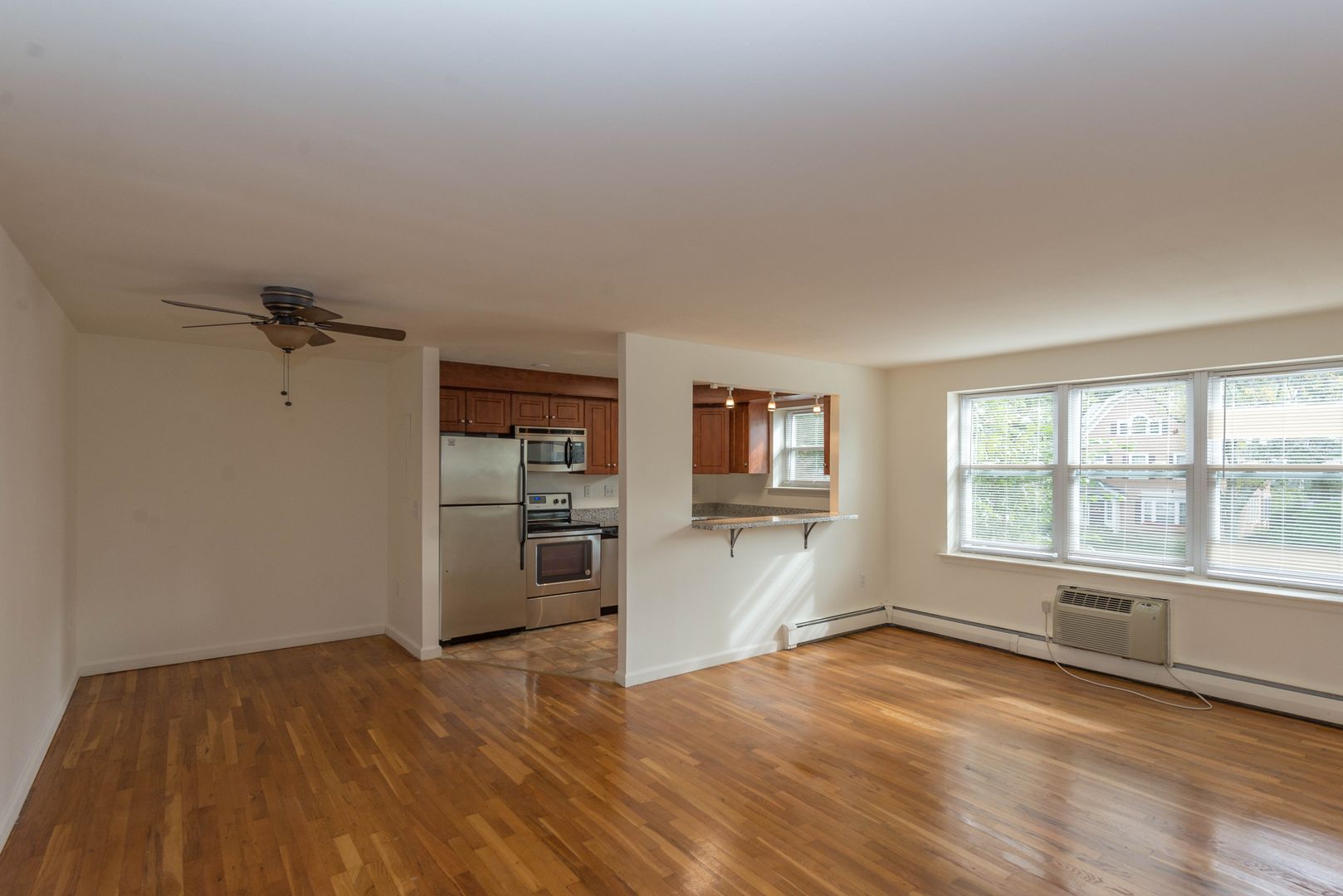 New Haven Apartment: 750 Whitney Avenue