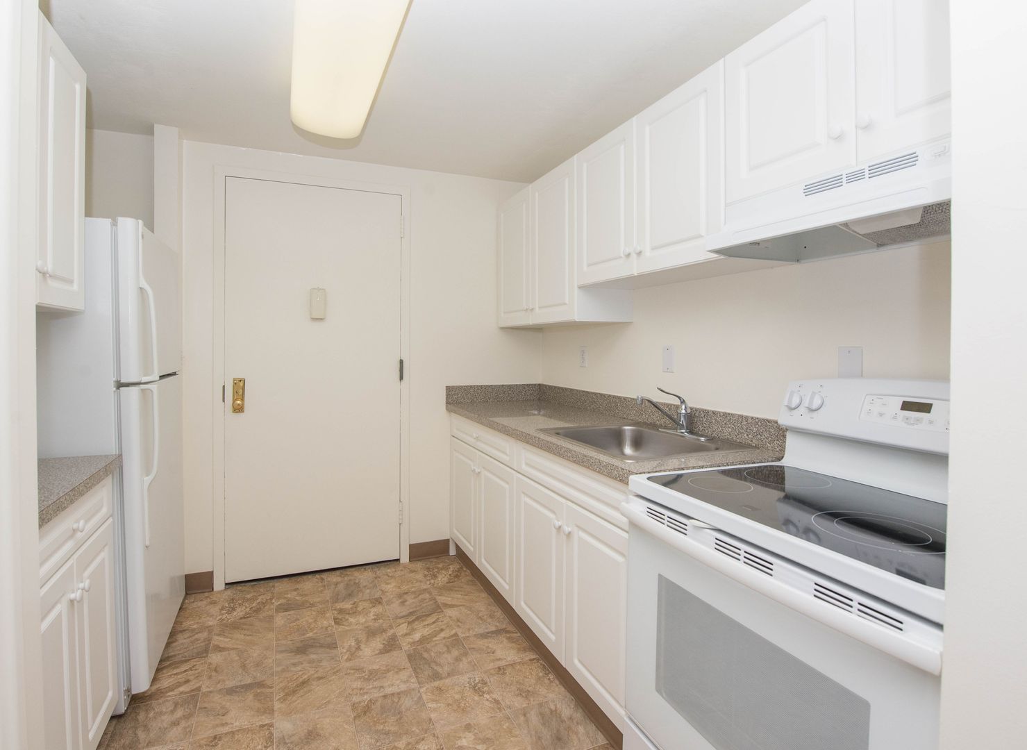 Hamden Apartment: 1199 Whitney Avenue