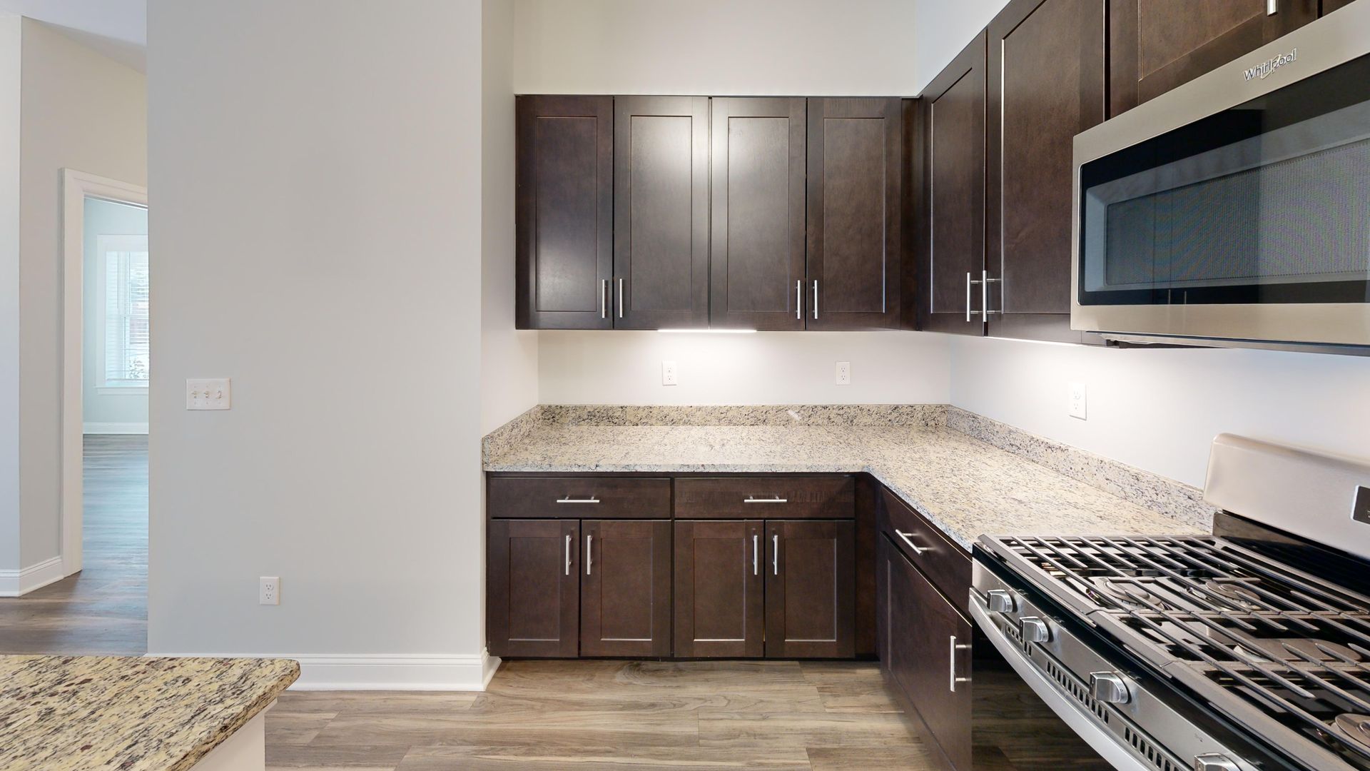 Hamden Apartment: 380 Mather St.