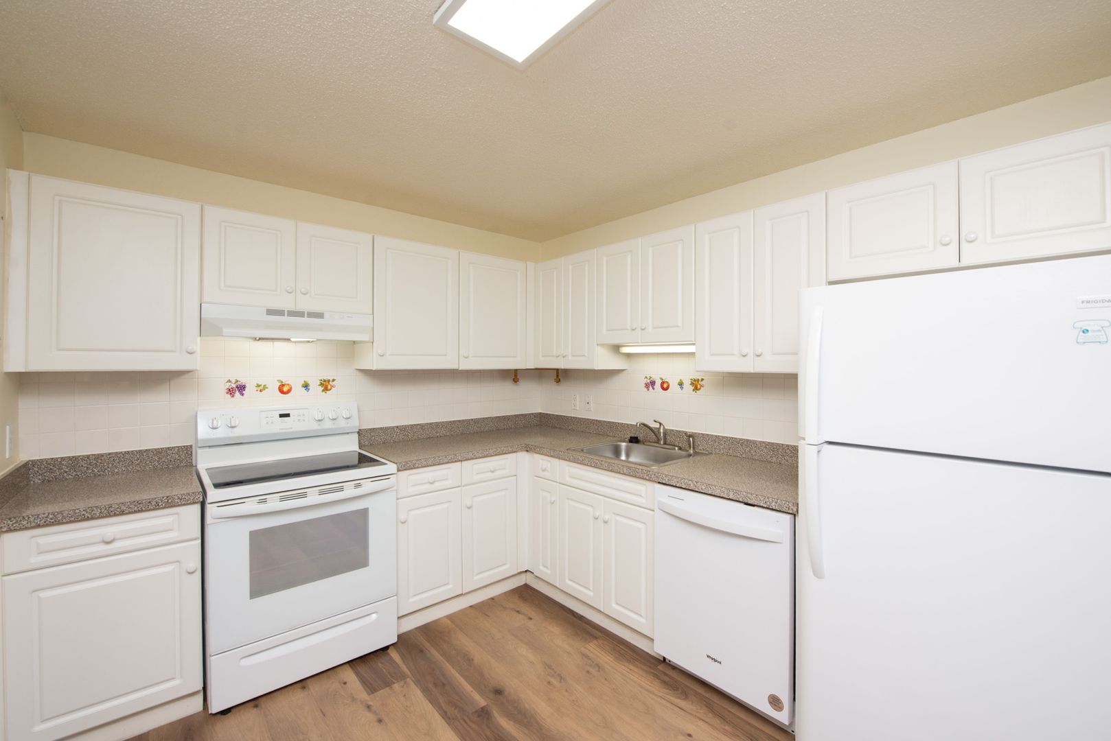 Hamden Apartment: 835-865 Mix Avenue