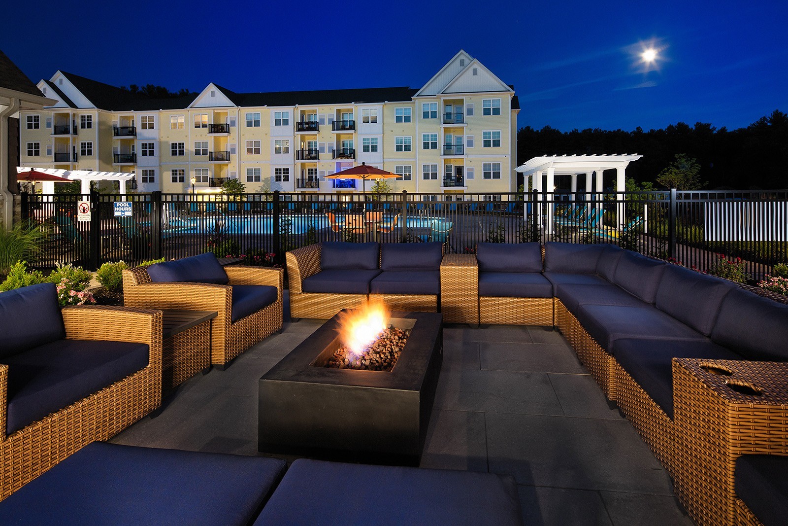 Hamden Apartment: 380 Mather St.