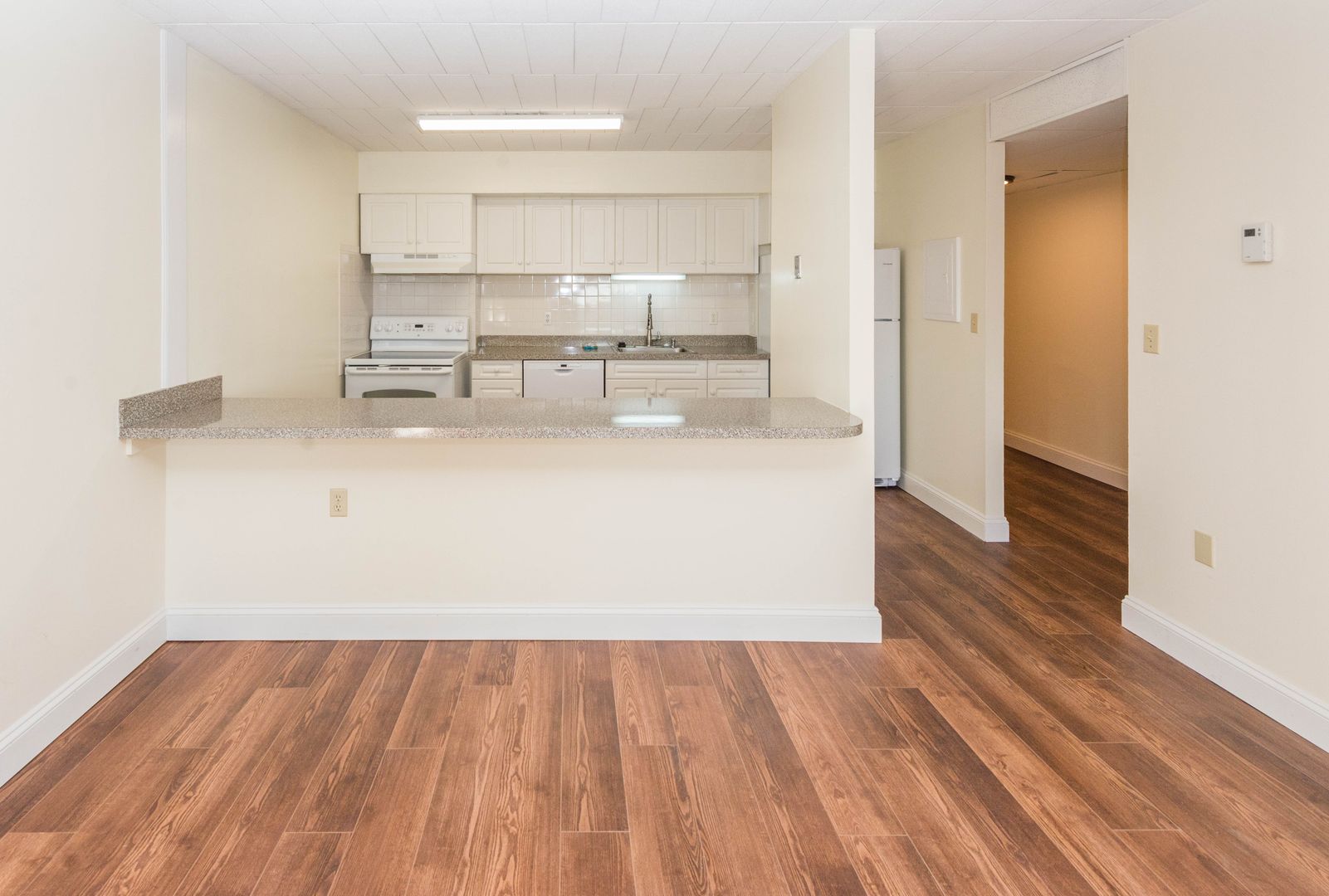 Hamden Apartment: 2405 Whitney Avenue