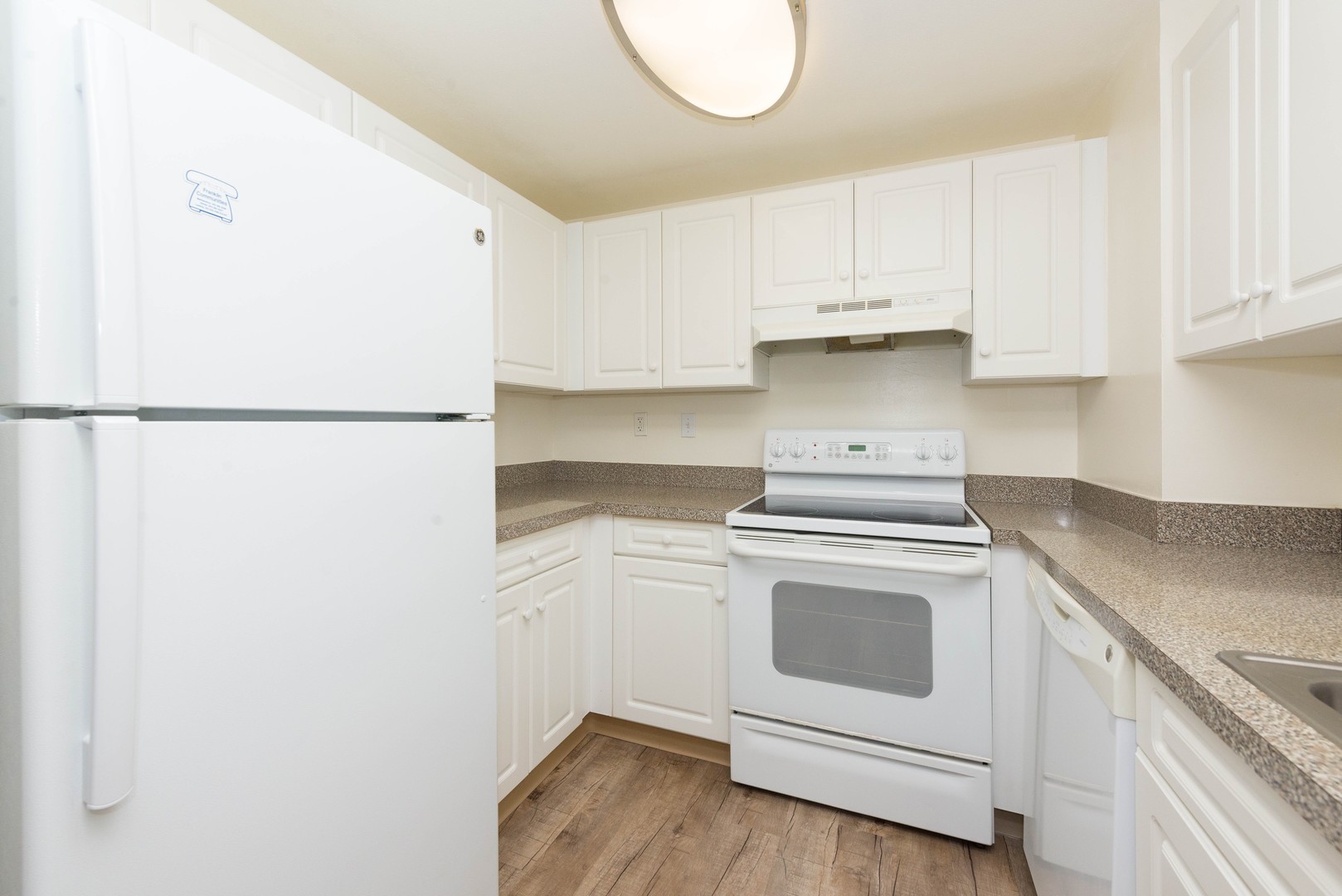 Hamden Apartment: 1199 Whitney Avenue