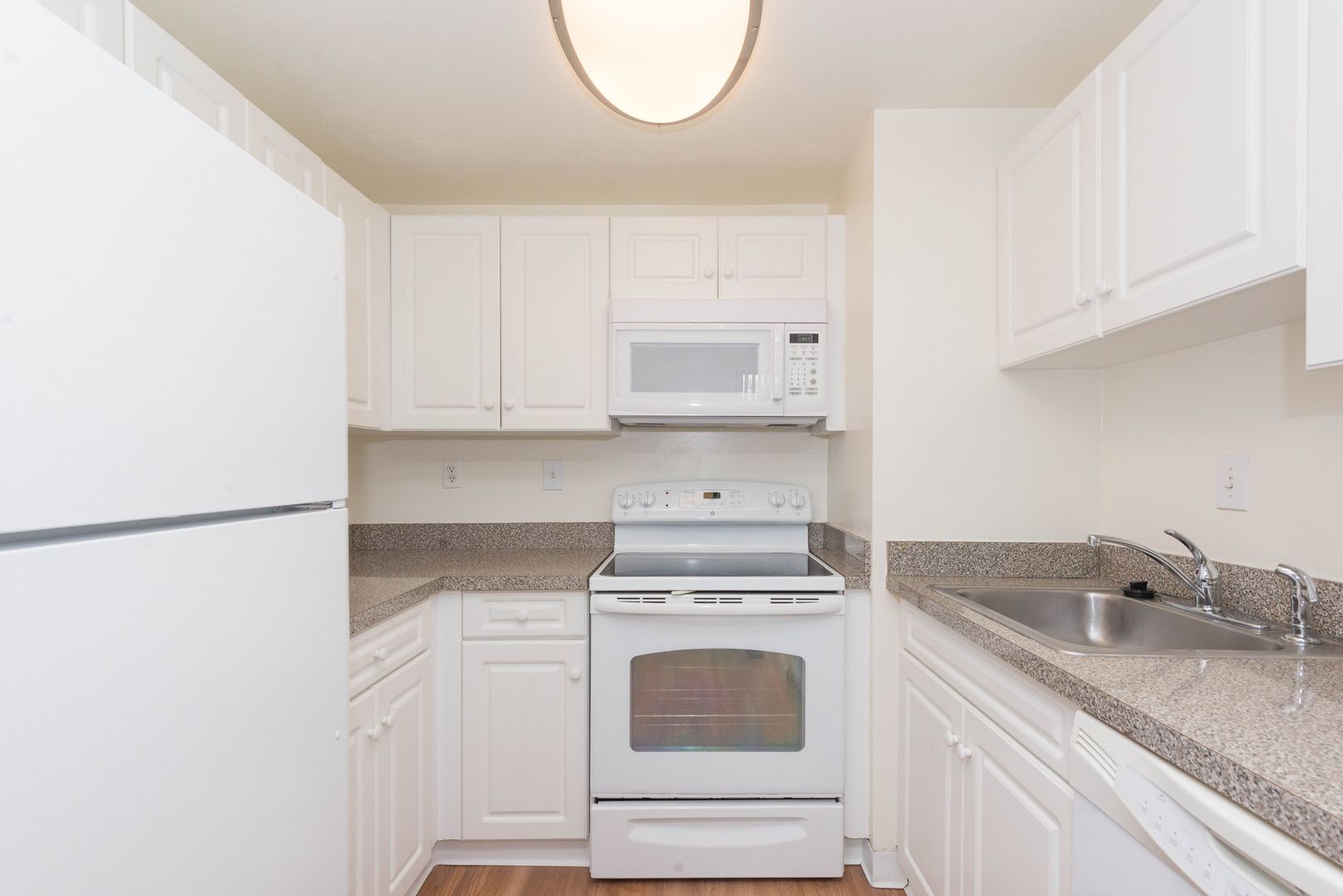 Hamden Apartment: 1199 Whitney Avenue