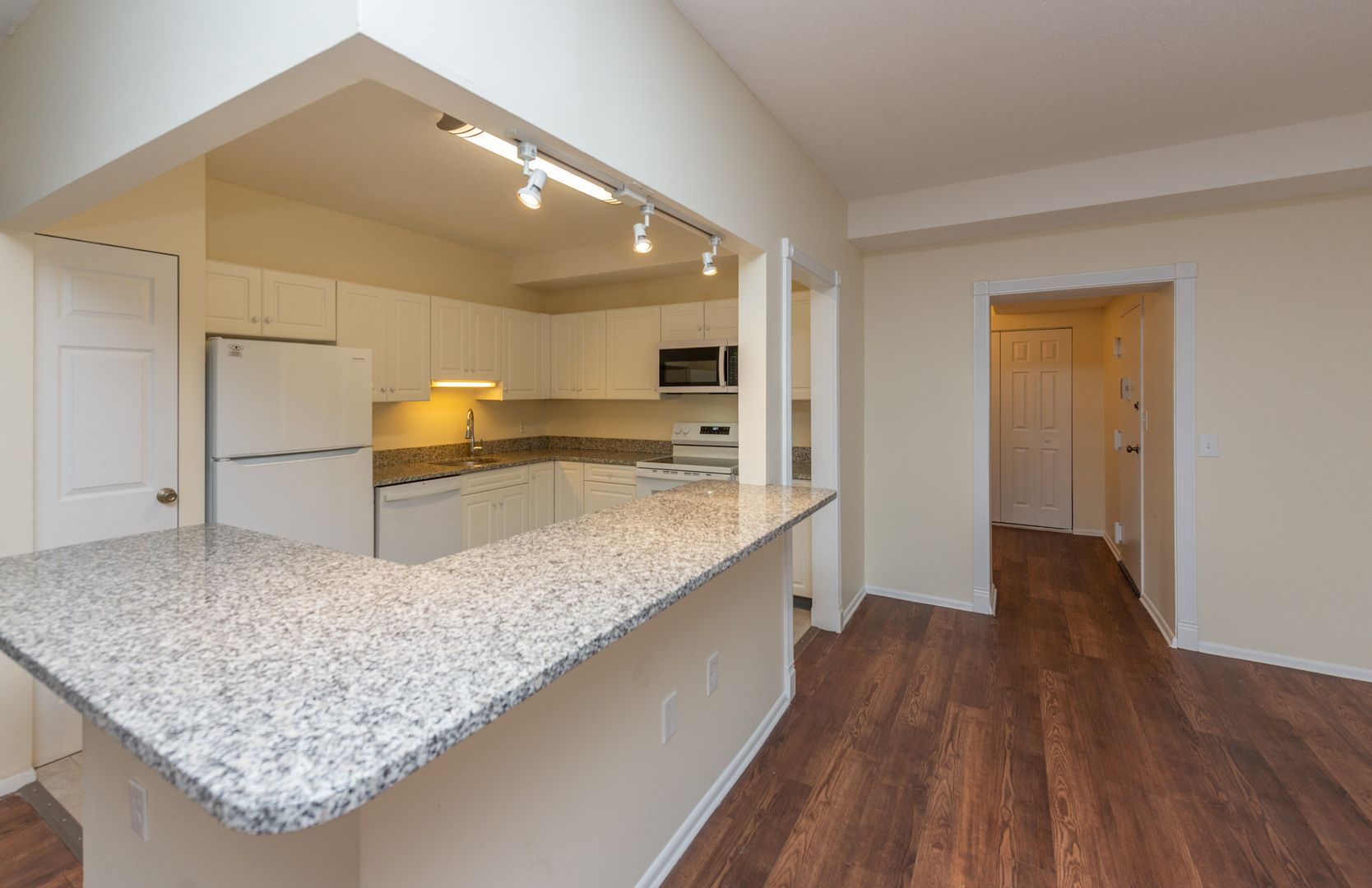 Hamden Apartment: 835-865 Mix Avenue