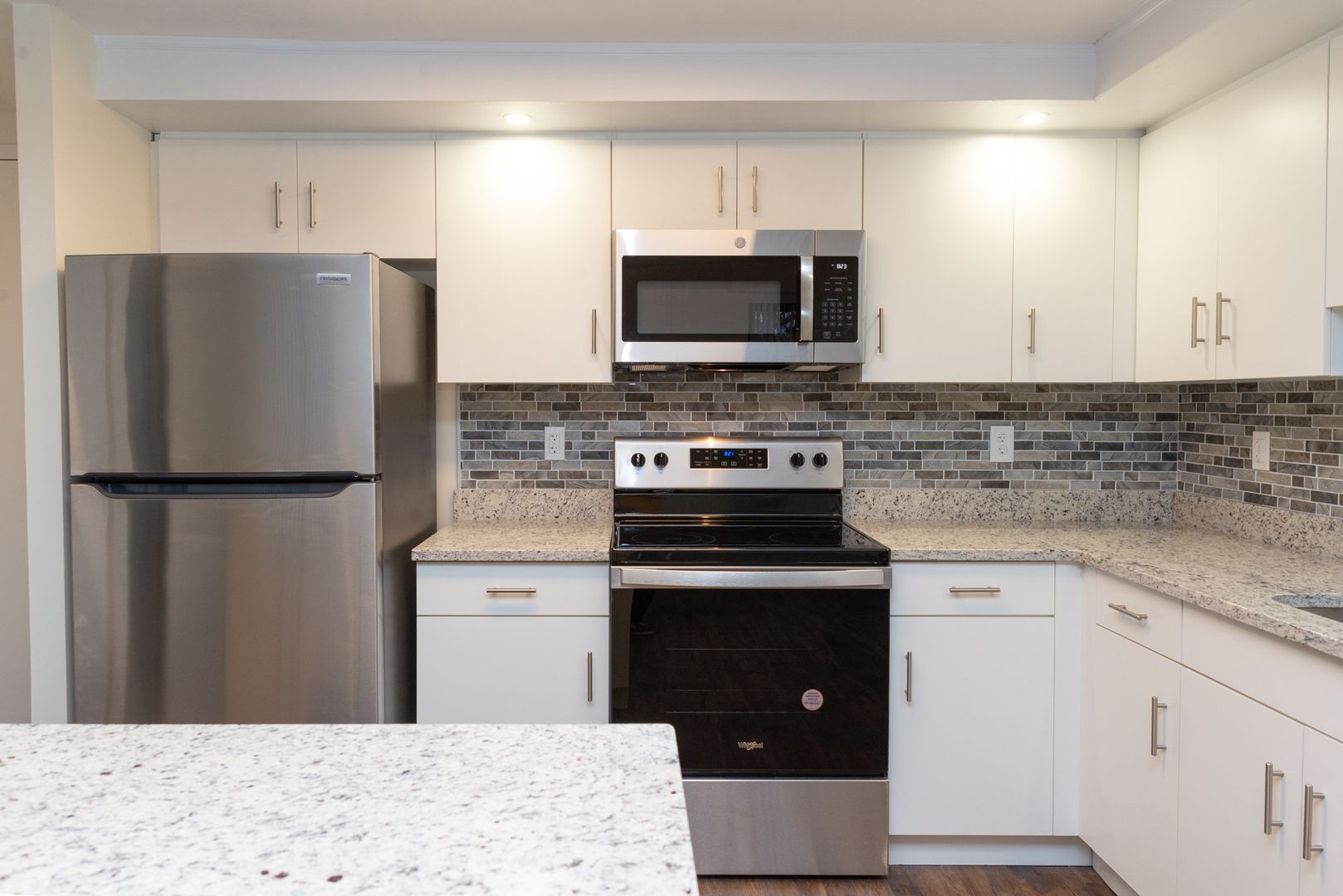 Hamden Apartment: 1199 Whitney Avenue