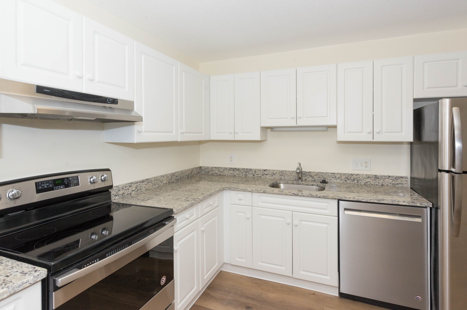 Hamden Apartment: 835-865 Mix Avenue