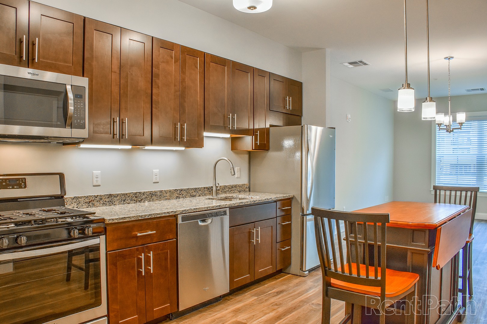 Hamden Apartment: 380 Mather St.