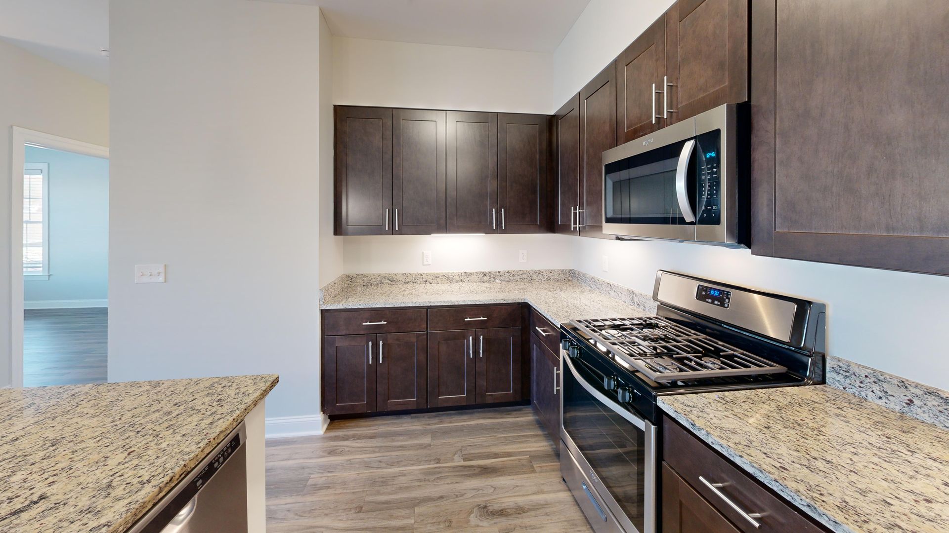 Hamden Apartment: 380 Mather St.