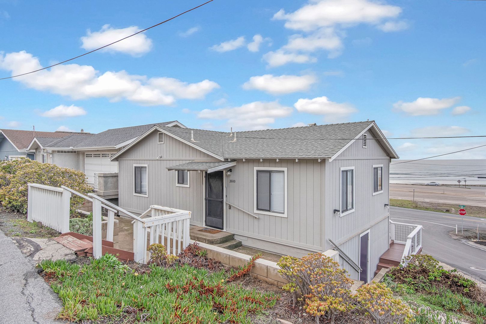 Cayucos House: 2600 Orville