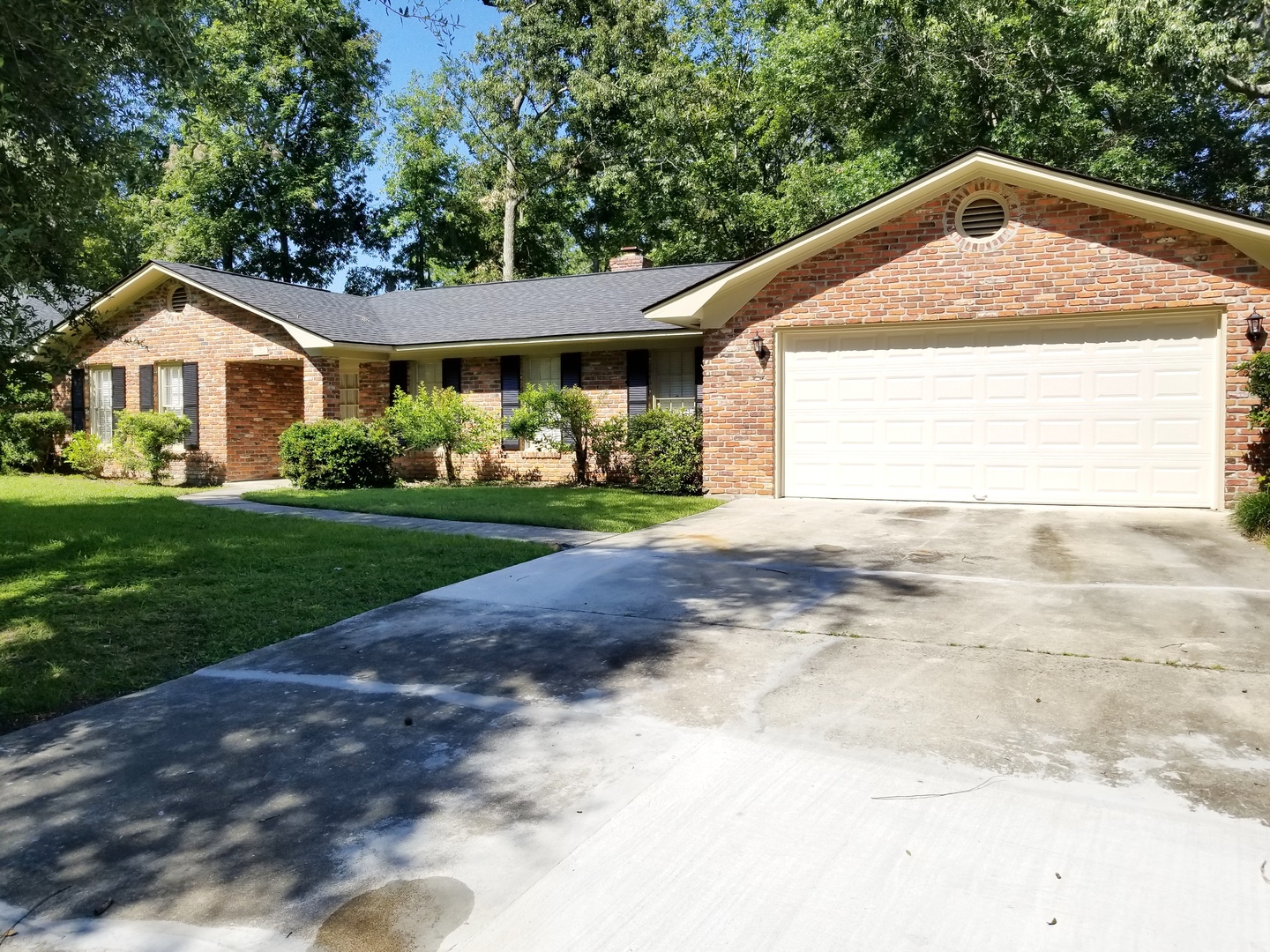 Savannah House: 3 Cutler Drive