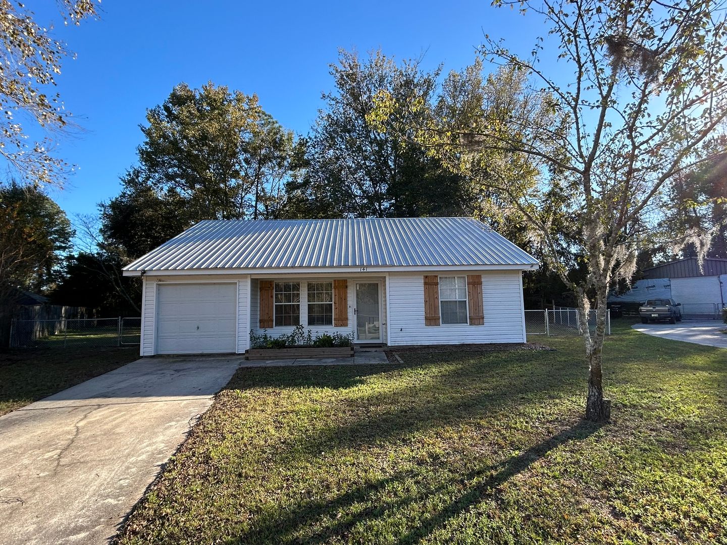 Springfield House: 141 Oakwood Dr.