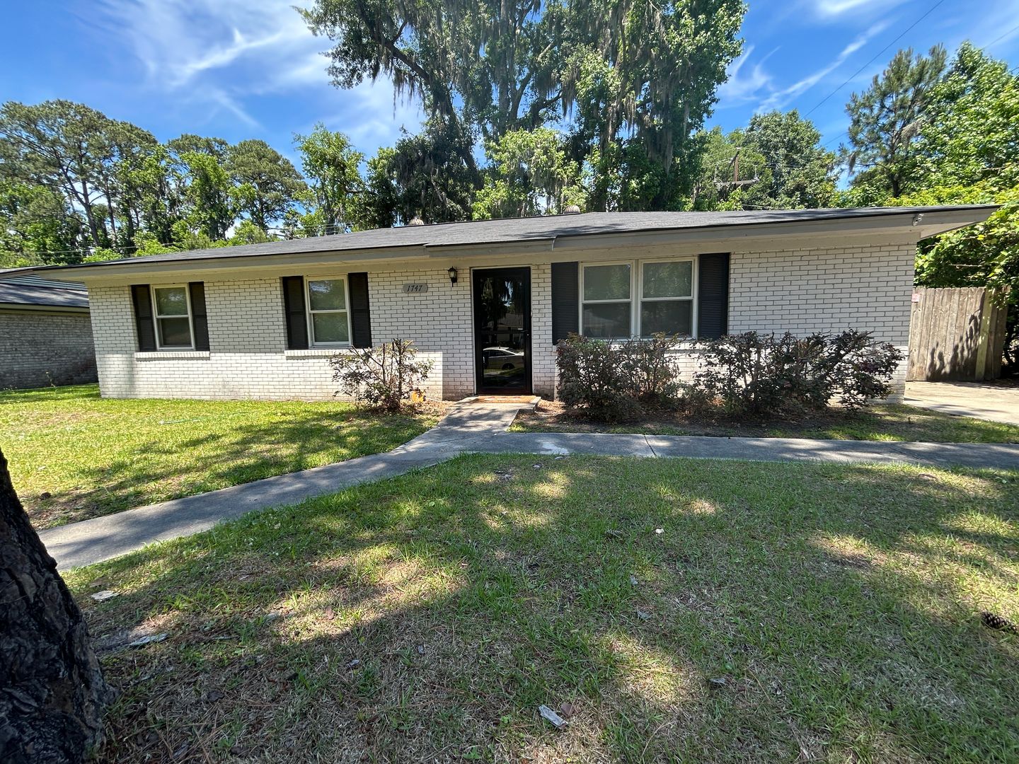 Savannah House: 1747 Kings Way