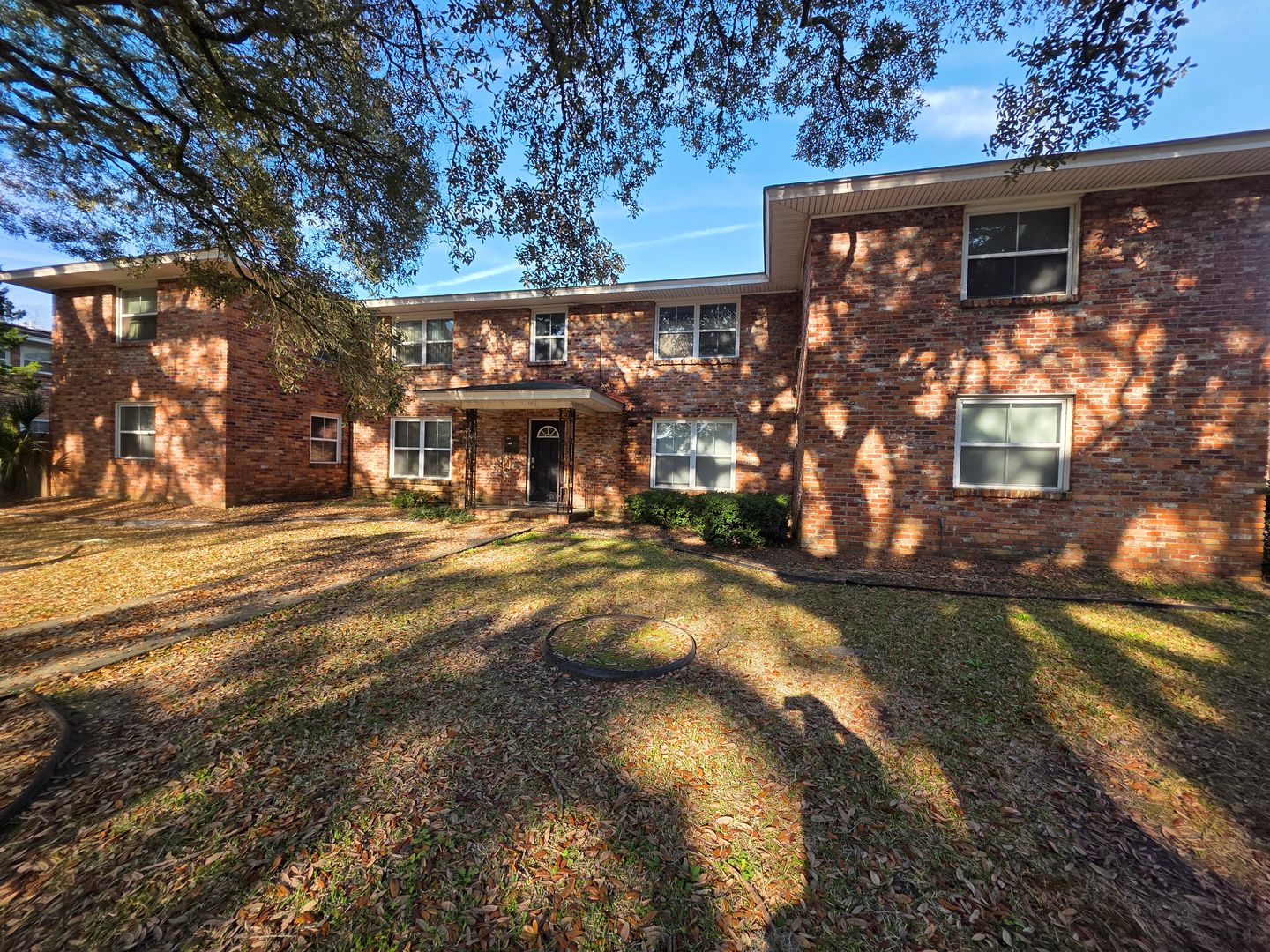 Savannah Apartment: 3601 Bull St