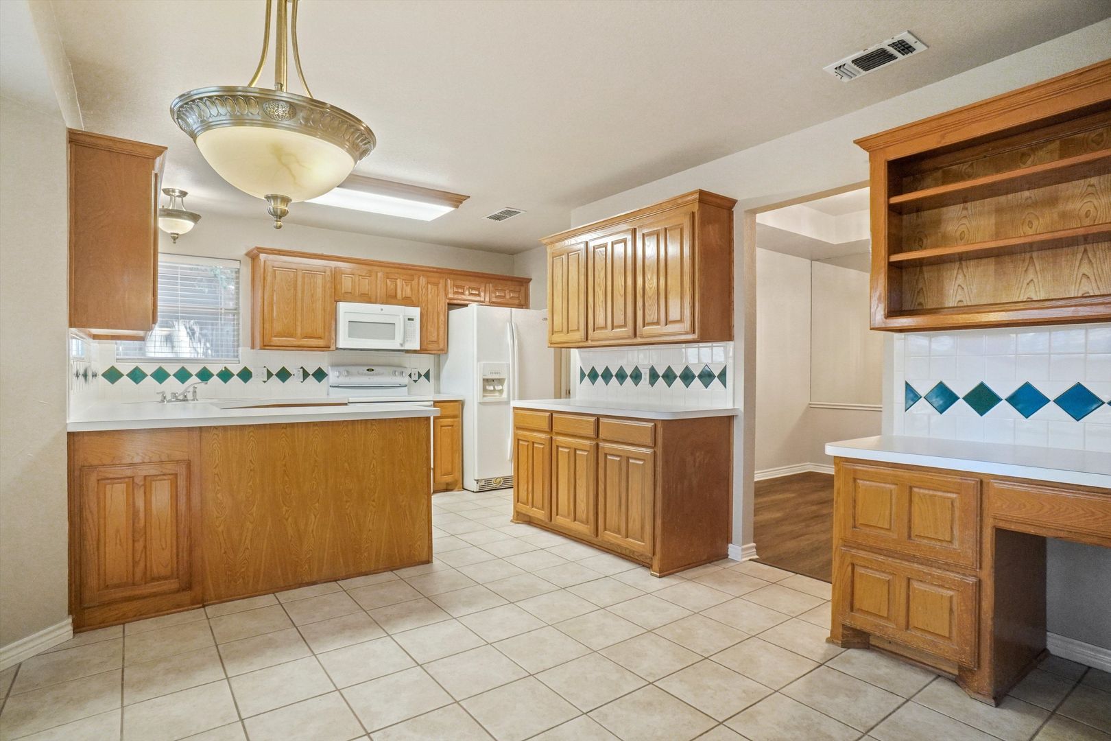 1025 Westgrove Dr 10 of 12