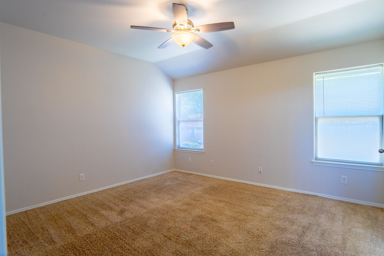 4629 Thistle Creek 8 of 12
