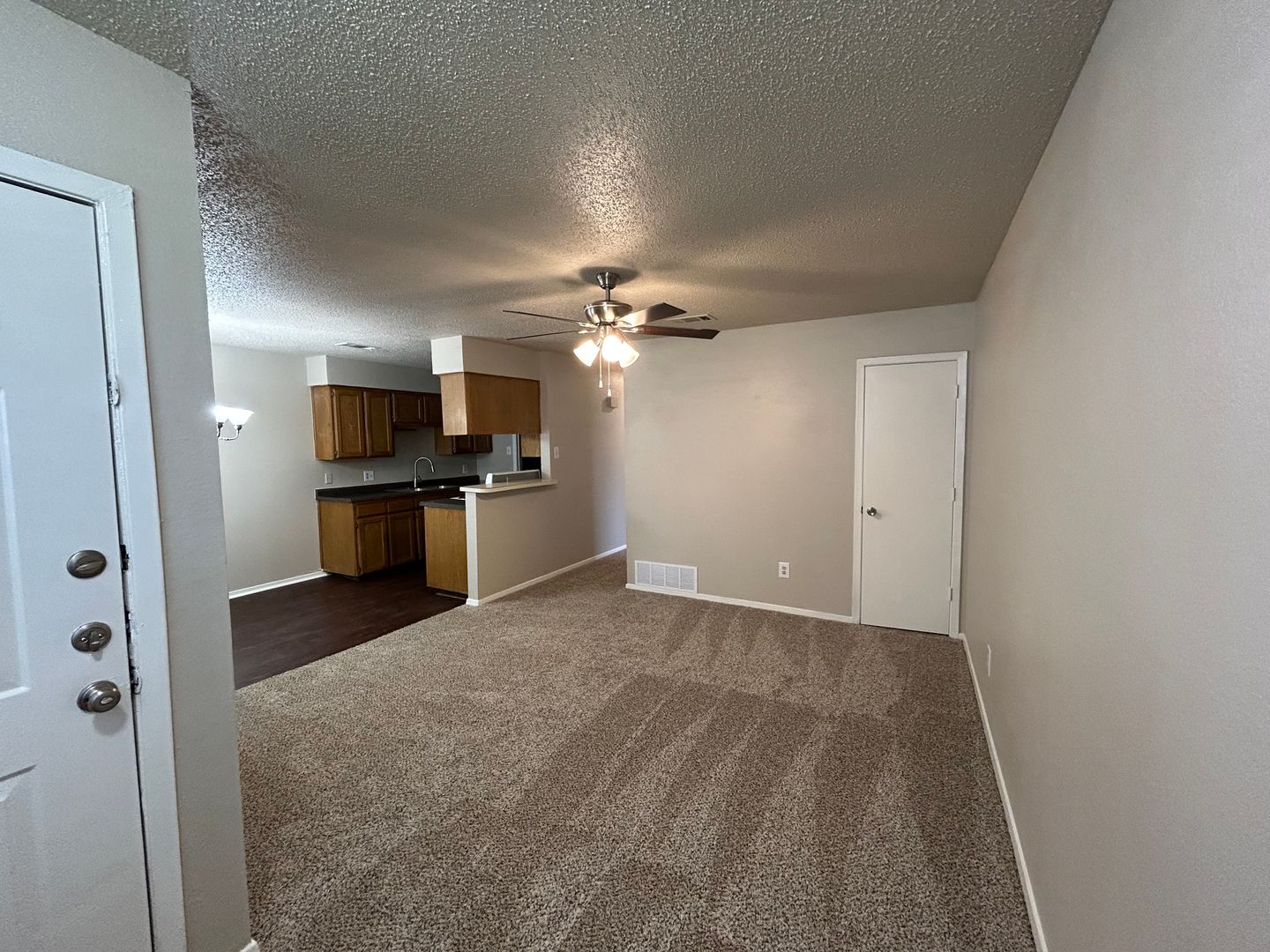 Fort Worth Apartment: 4916 Brianhill