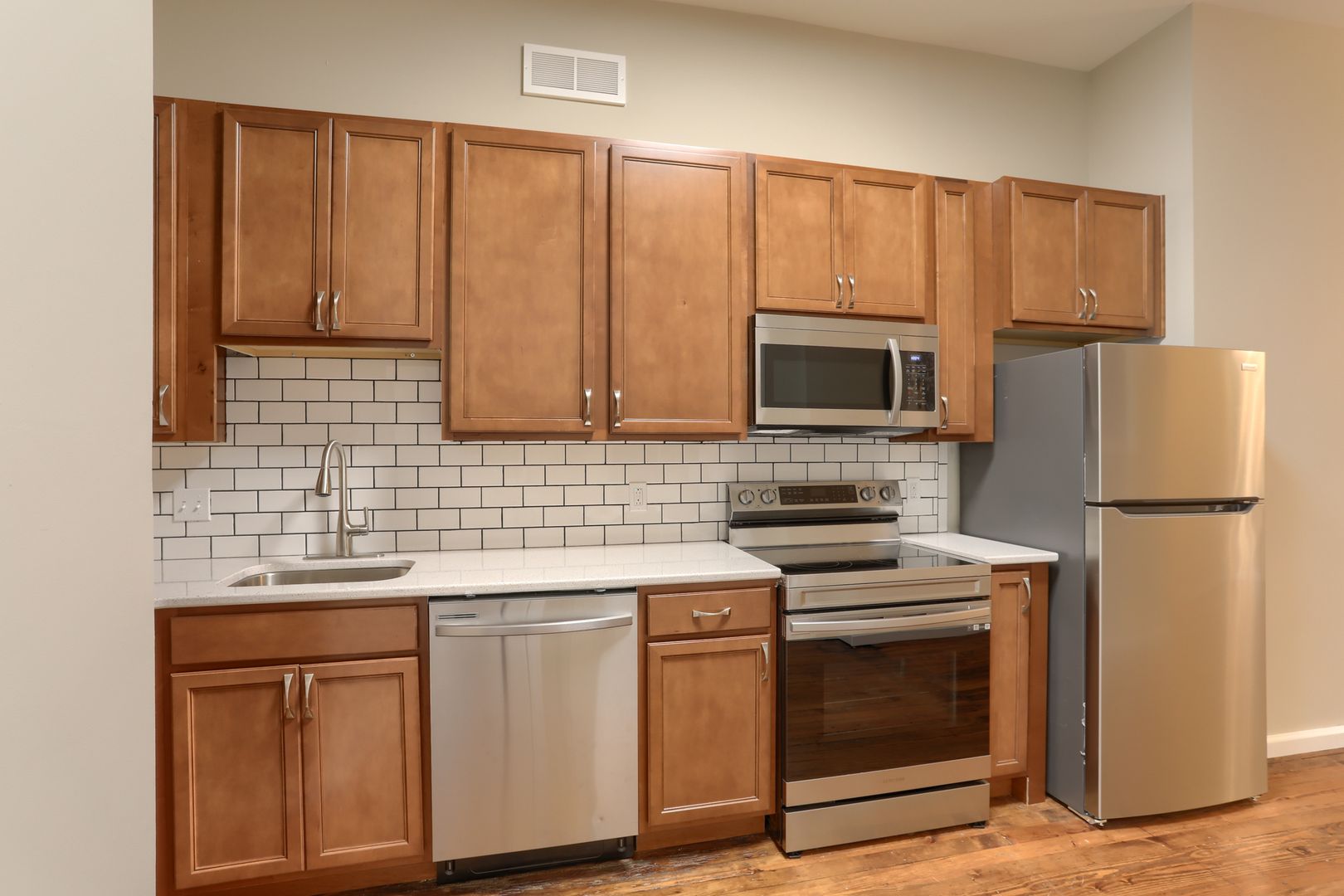 Harrisburg Apartment: 607 2nd Street