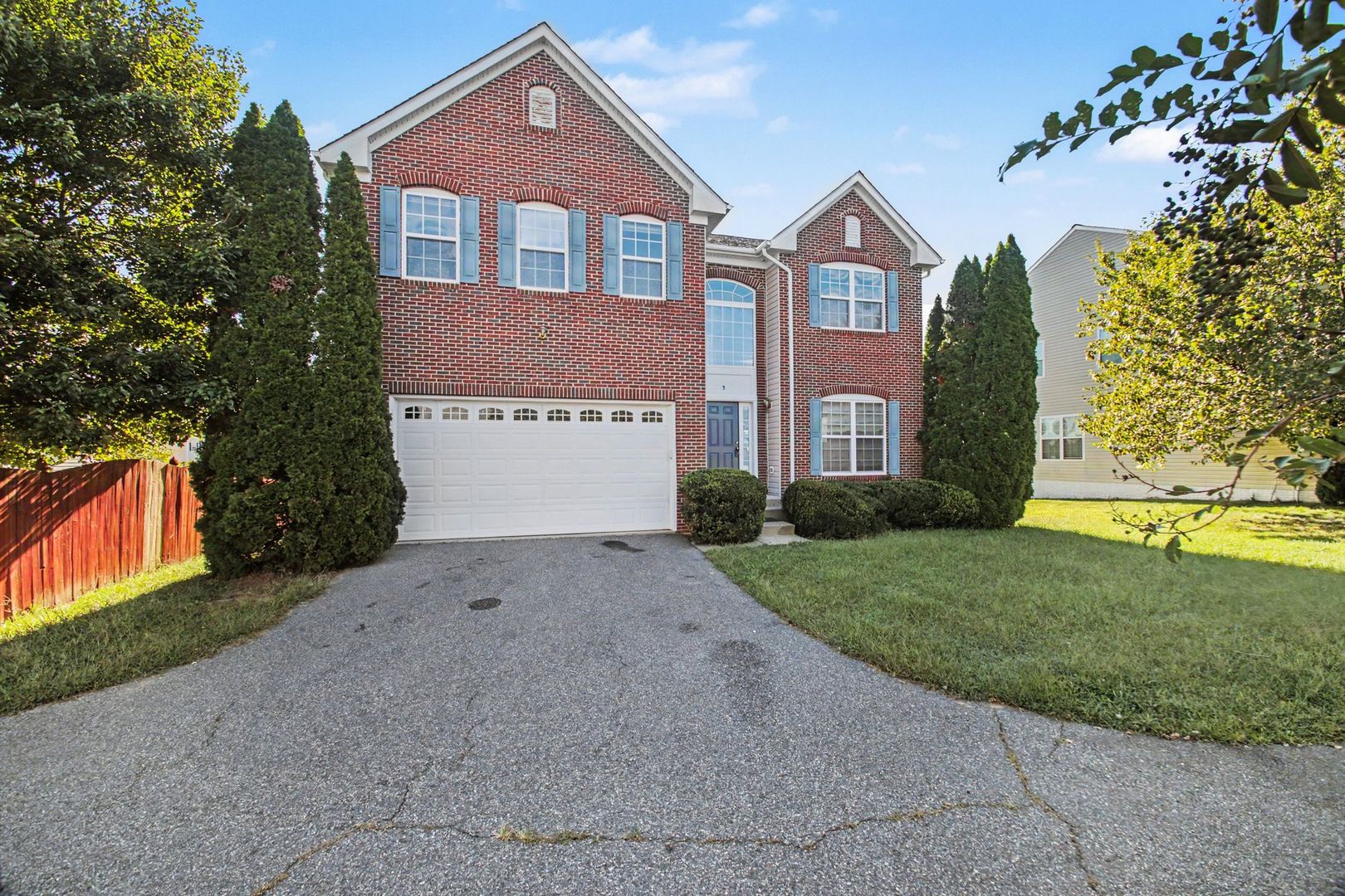 Fredericksburg House: 3 Brushy Creek Cir