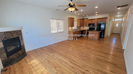 Great 2 Bedroom 2 Bath Duplex – photo 1
