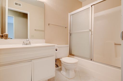 20 Comanche Cir, Pomona, CA 91766-4702