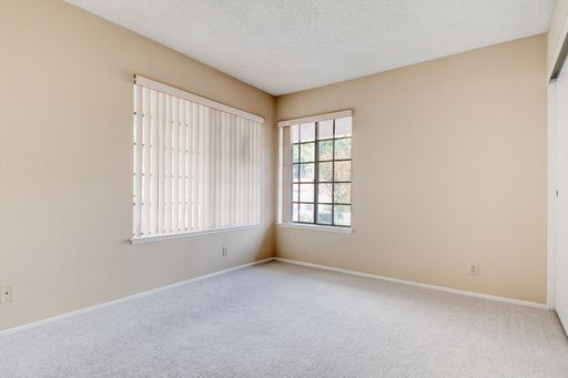 20 Comanche Cir, Pomona, CA 91766-4702