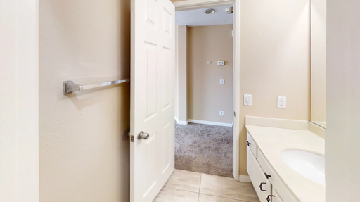 1359 Pajero, Corona, CA 92882