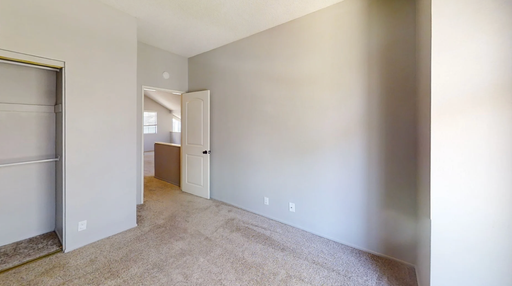 780 S Tourmaline Ct, Anaheim, CA 92807