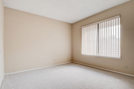 20 Comanche Cir, Pomona, CA 91766-4702