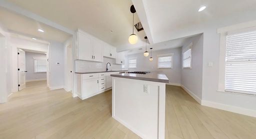 721 W Almond Ave, Orange, CA 92868