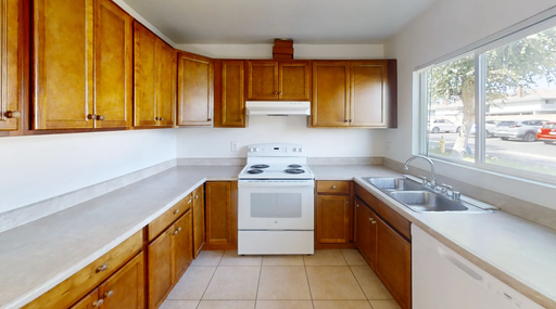 14702 Plaza Dr Units A-D - Unit C, Tustin, CA 92780