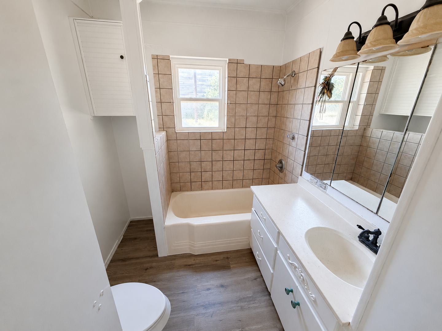 201 North Jefferson Street 8 of 9
