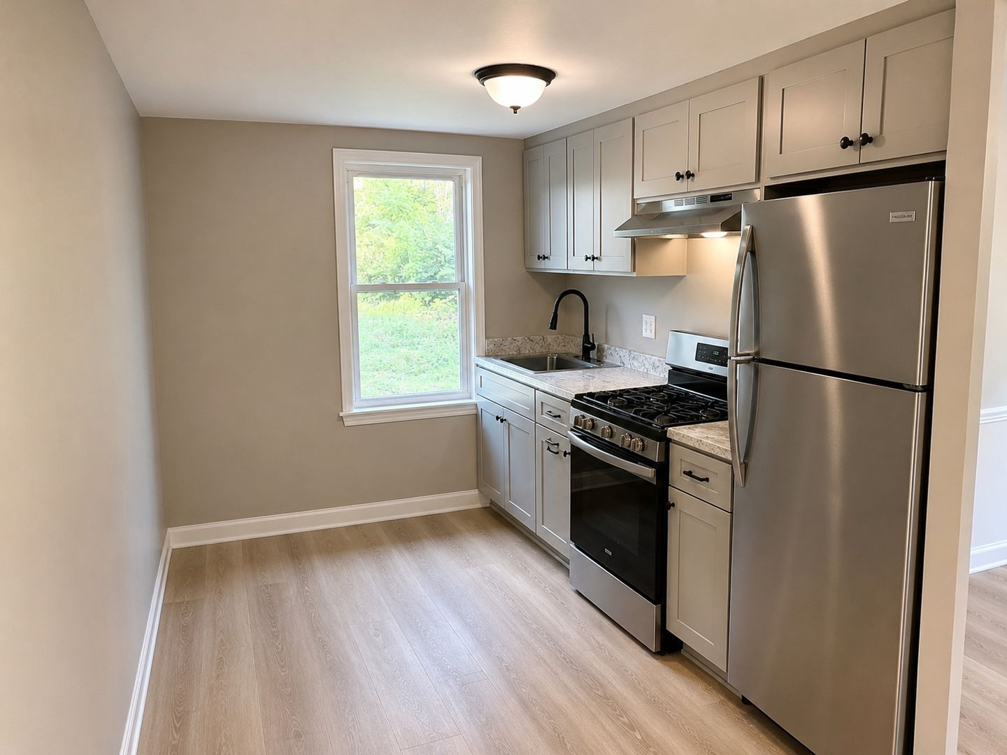 Worcester Apartment: 3 McGill St