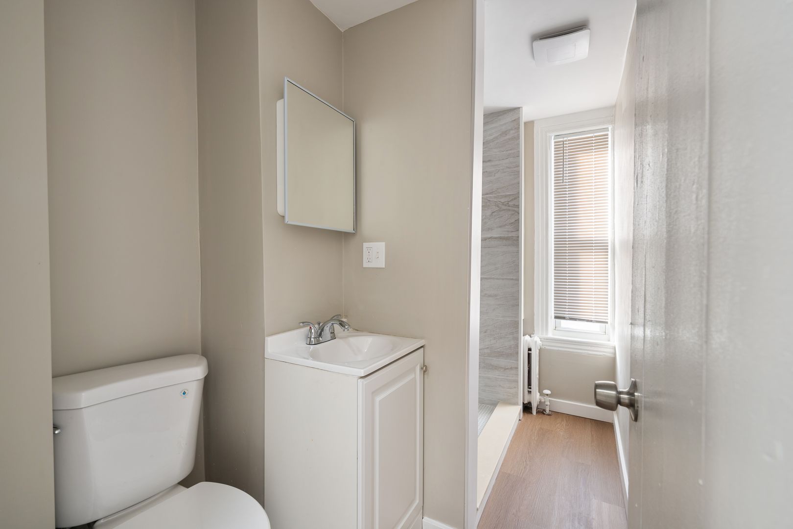 Worcester Apartment: 22 Florence St