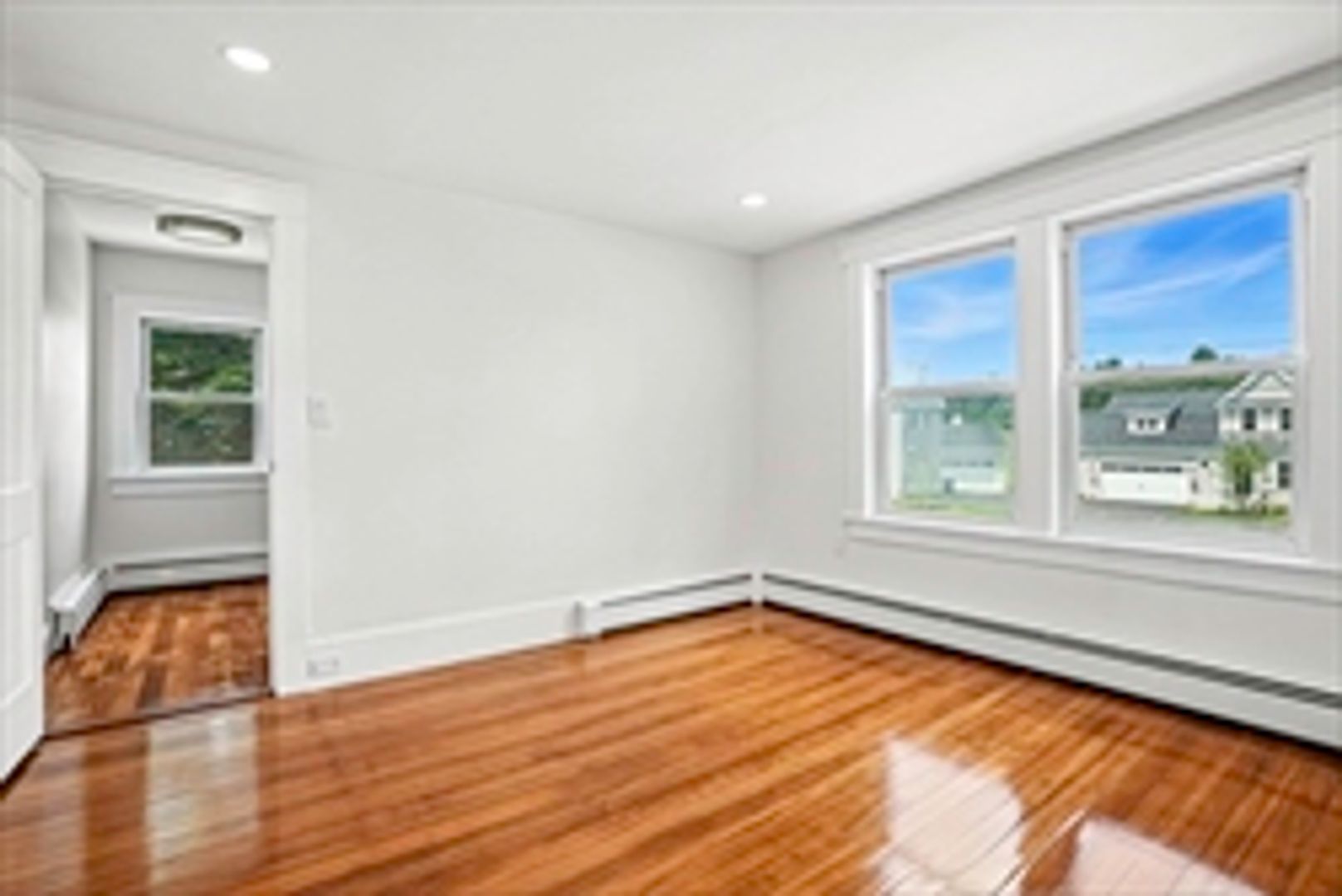 Hopkinton House: 84 East Main St