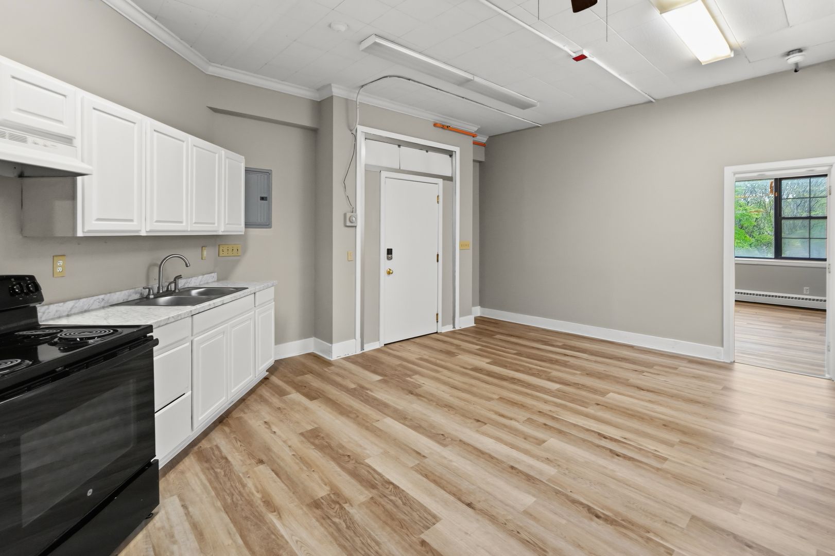 Woonsocket Apartment: 26 Main St