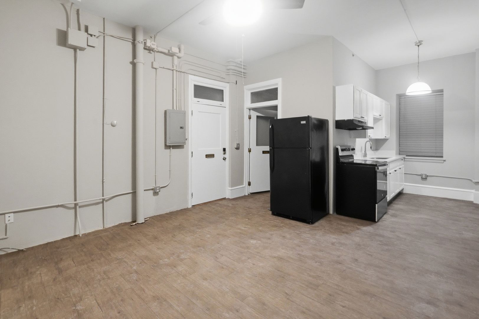 Woonsocket Apartment: 26 Main St