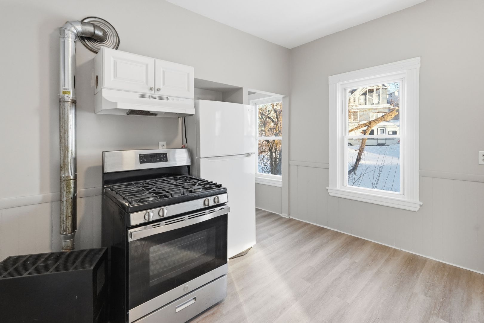 Worcester Apartment: 47 Fox St