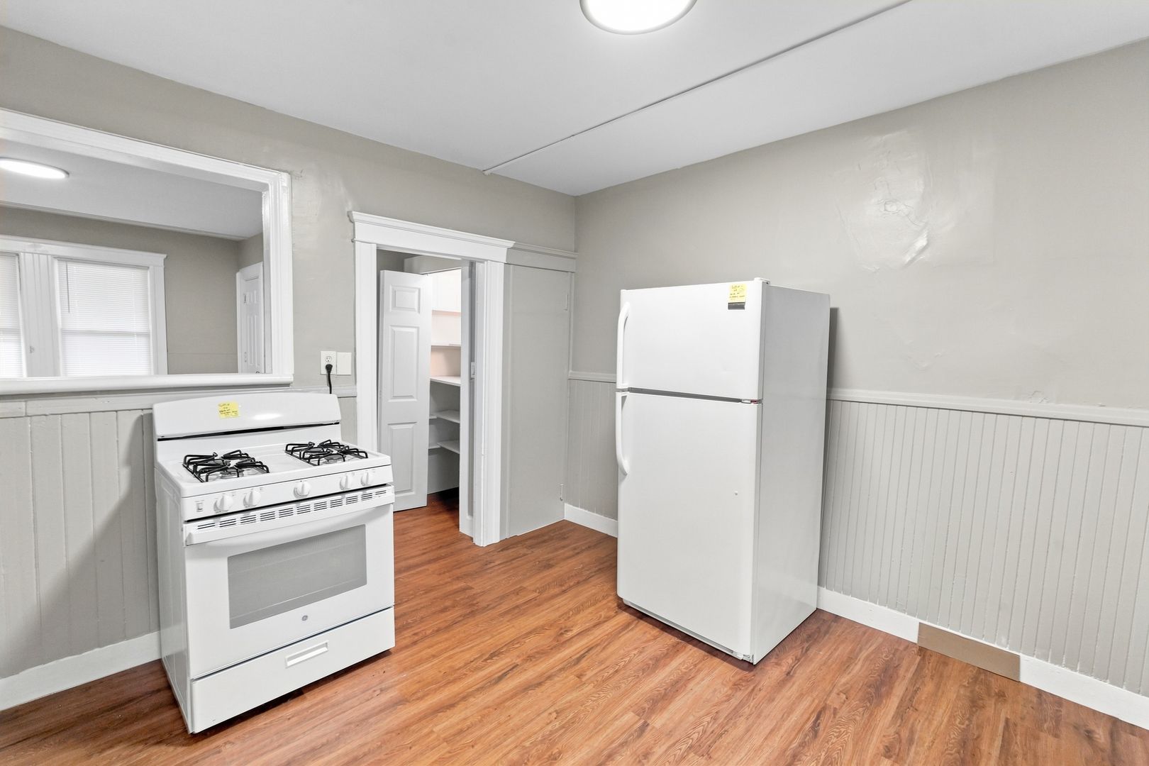 Woonsocket Apartment: 425-427 Wood Ave