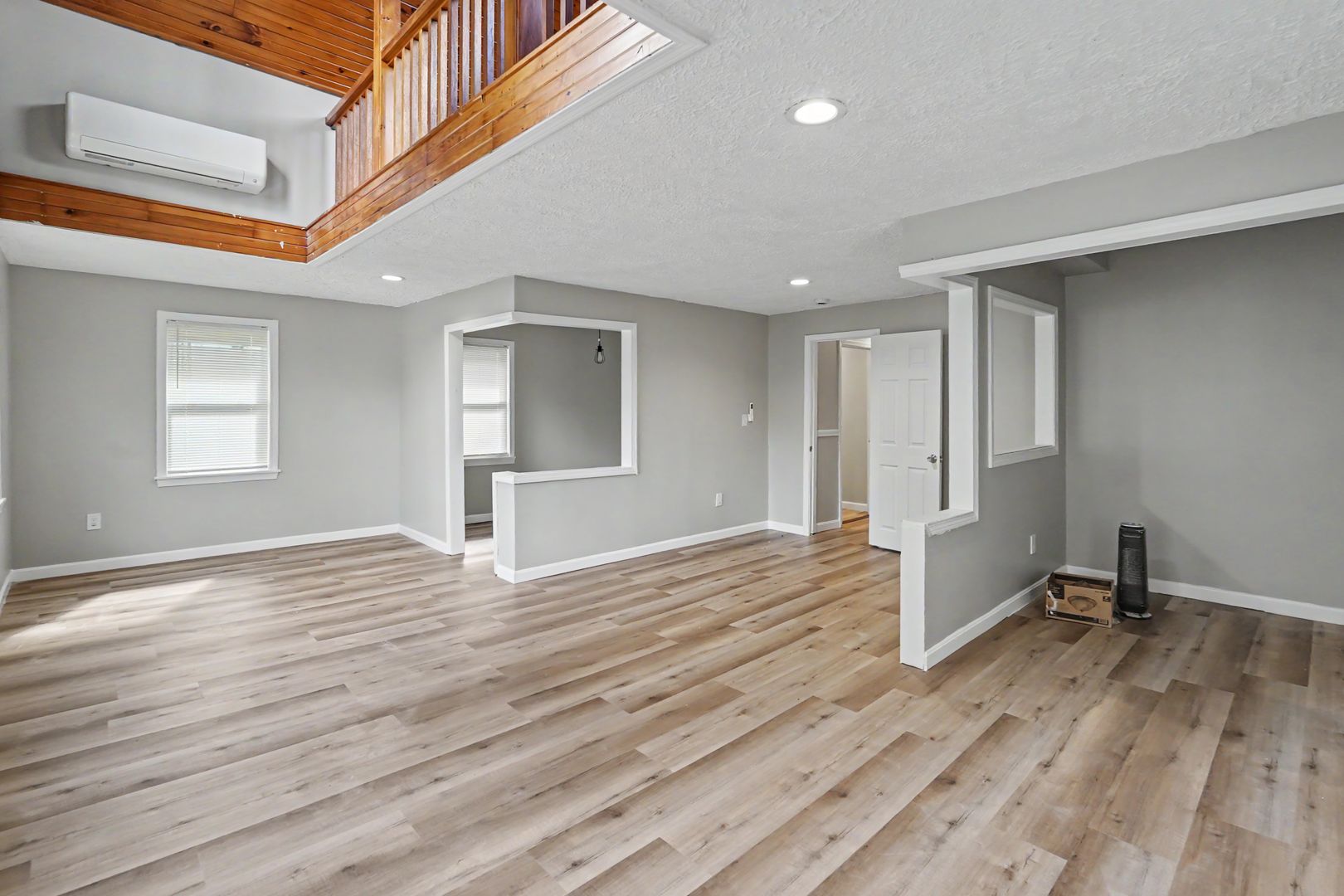 Worcester Apartment: 3 McGill St