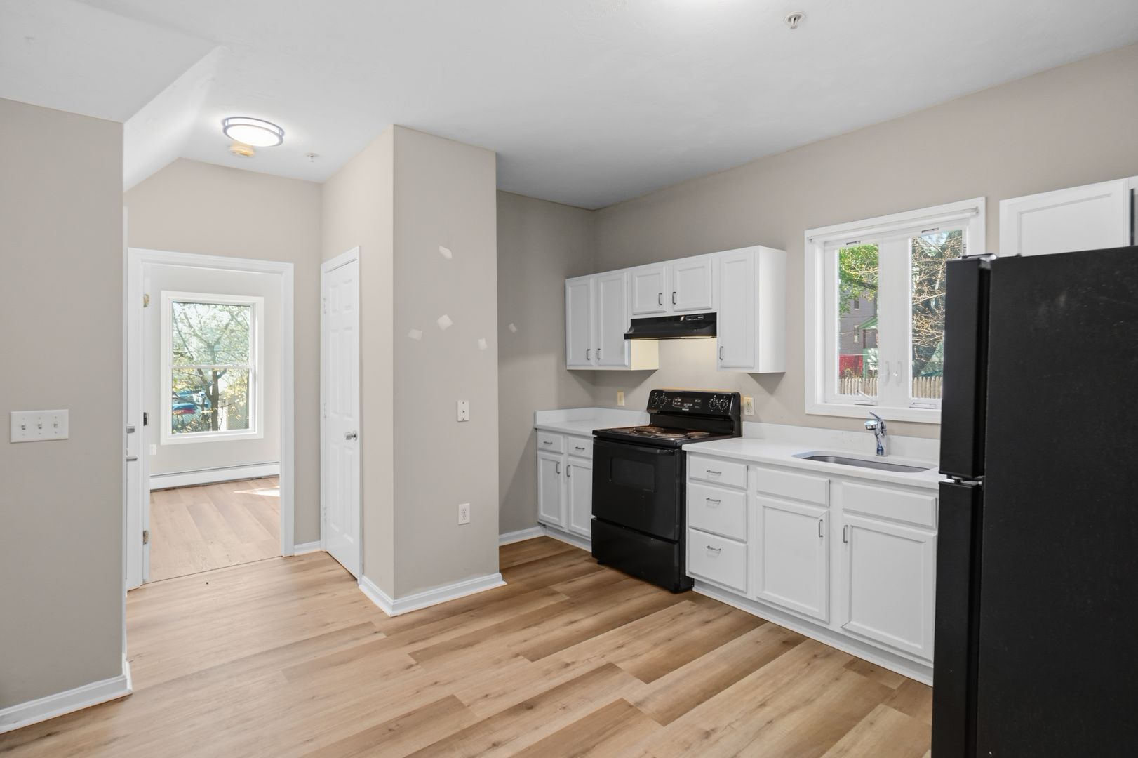 Worcester Apartment: 67 Windsor St