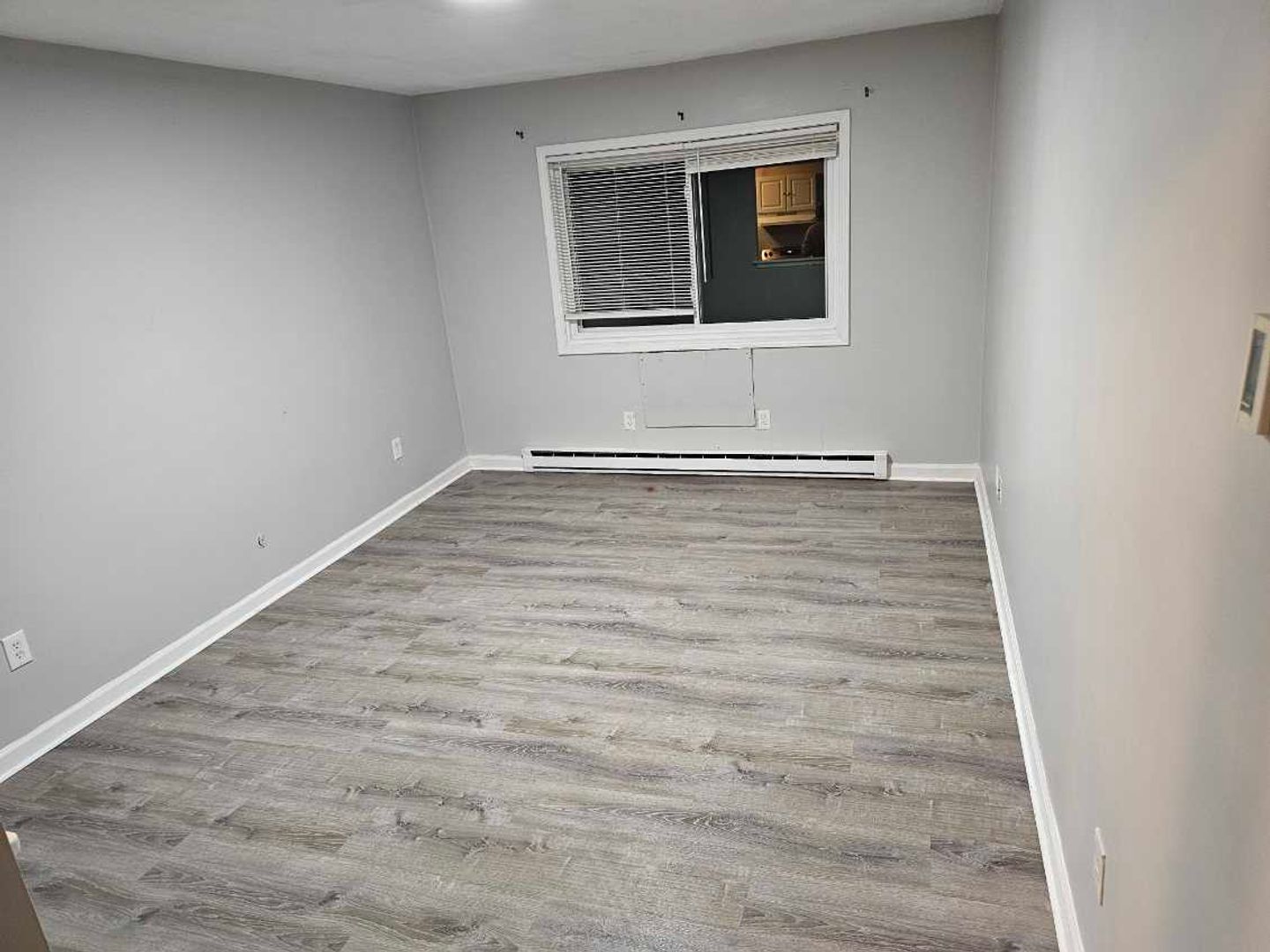 North Scituate Apartment: 440 Sawmill Rd