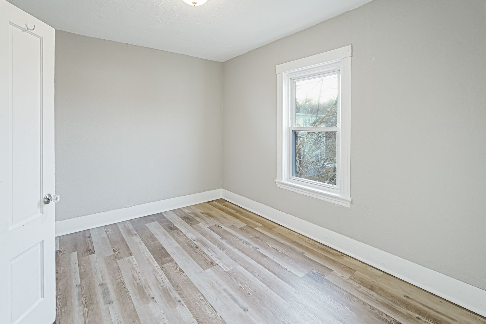 Southbridge Apartment: 37-39 School Street