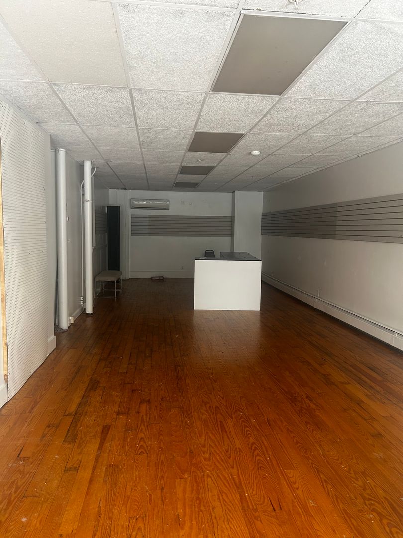 Woonsocket Apartment: 26 Main St