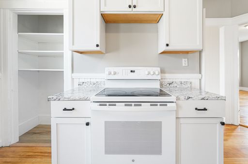 4 bed 1 bath apartment – photo 1