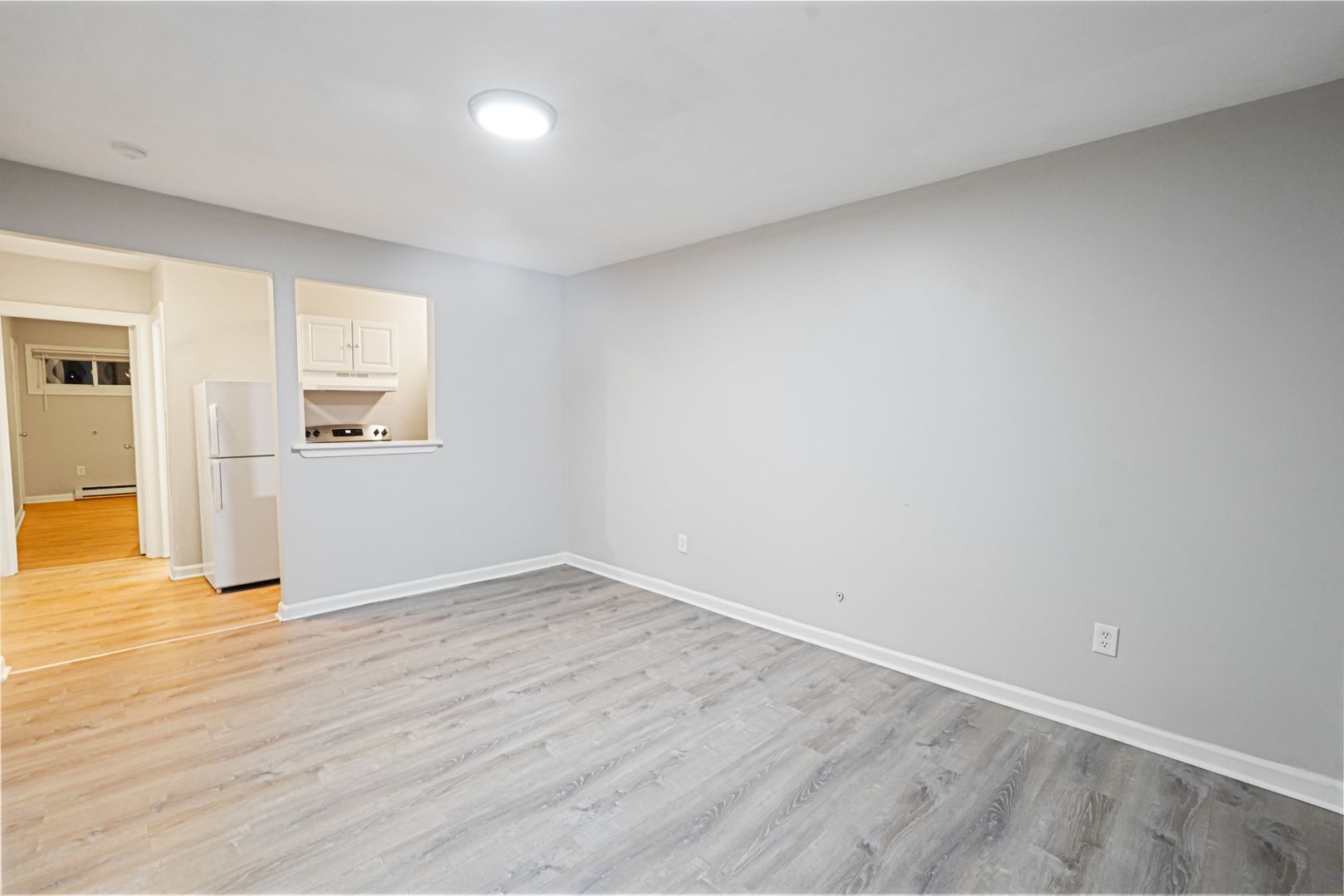 North Scituate Apartment: 440 Sawmill Rd