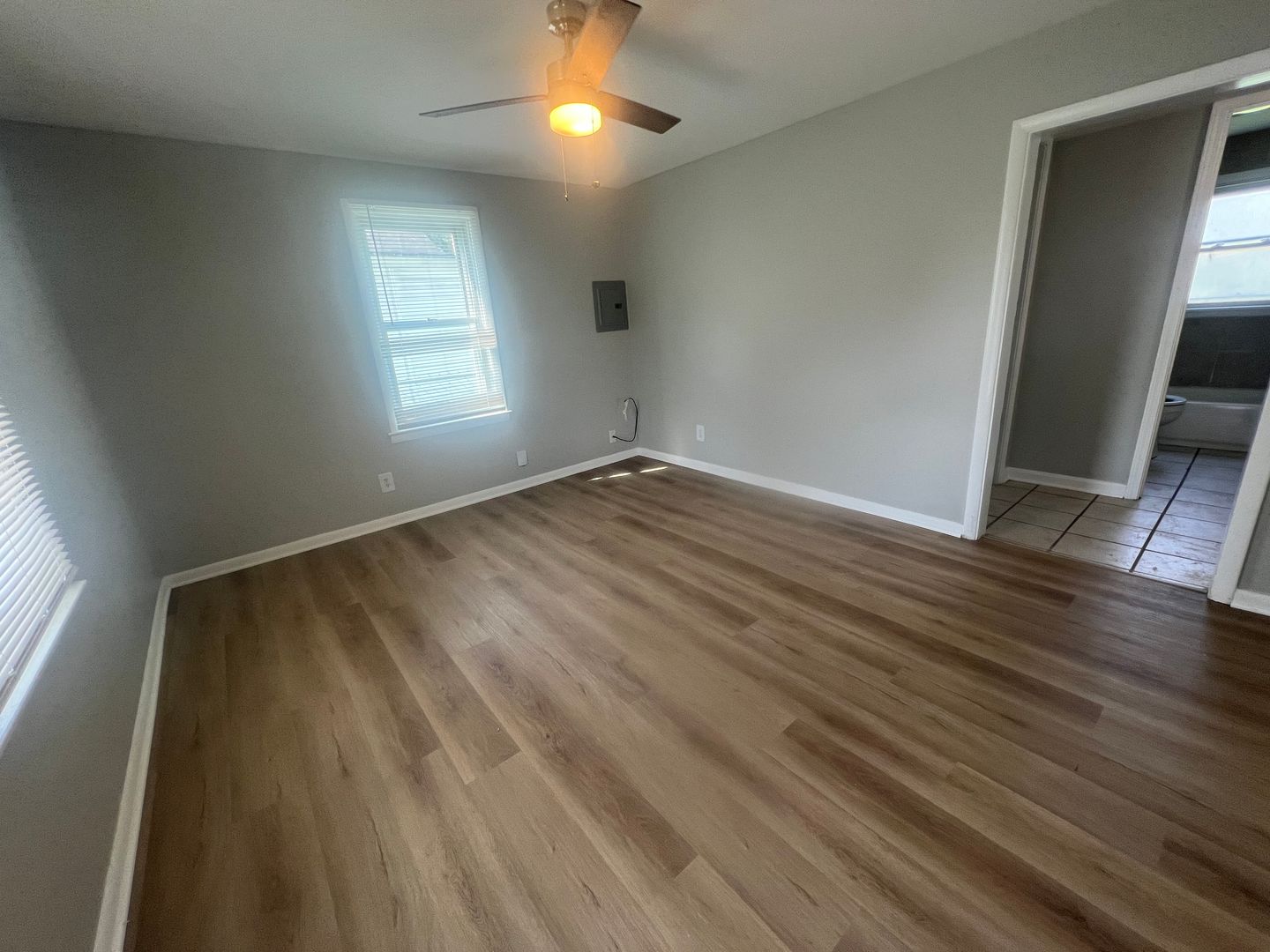 Louisville House: 4122 Craig Ave