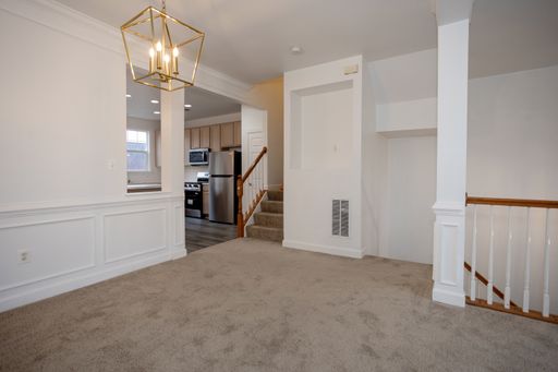 8150 Rainwater Cir, Manassas, VA 20111