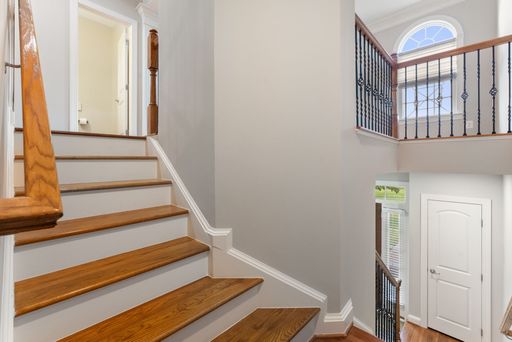 42524 Rowderbury Sq, Chantilly, VA 20152